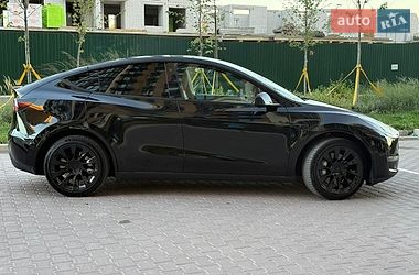 Позашляховик / Кросовер Tesla Model Y 2023 в Києві