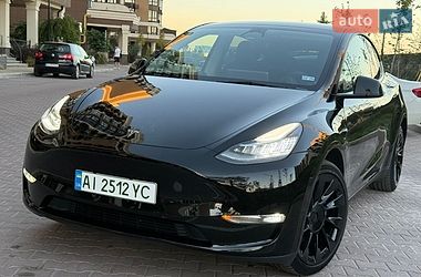 Внедорожник / Кроссовер Tesla Model Y 2023 в Киеве