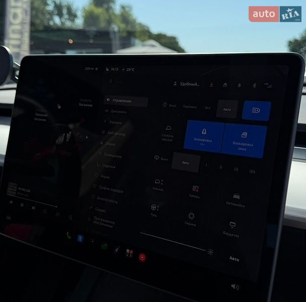 Позашляховик / Кросовер Tesla Model Y 2023 в Києві
