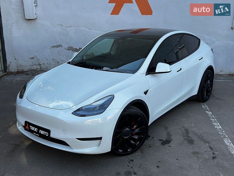 Внедорожник / Кроссовер Tesla Model Y 2021 в Одессе