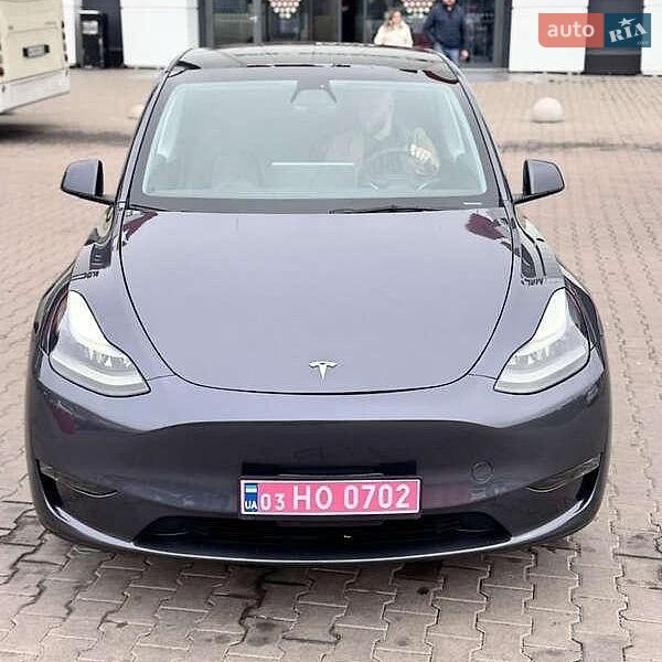 Tesla Model Y 2023 Tesla Model Y 2023
