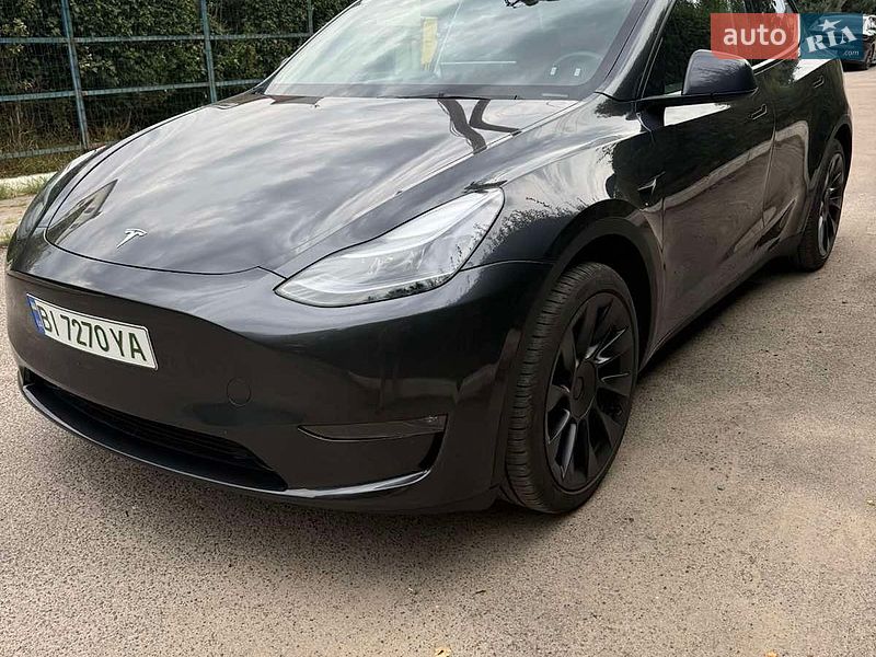 Tesla Model Y, фото из объявления