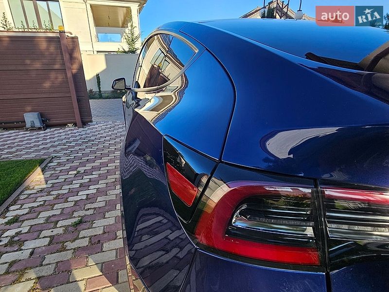 Внедорожник / Кроссовер Tesla Model Y 2020 в Одессе