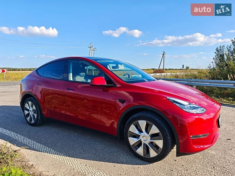 Внедорожник / Кроссовер Tesla Model Y 2023 в Городке фото 8 Внедорожник / Кроссовер Tesla Model Y 2023 в Городке