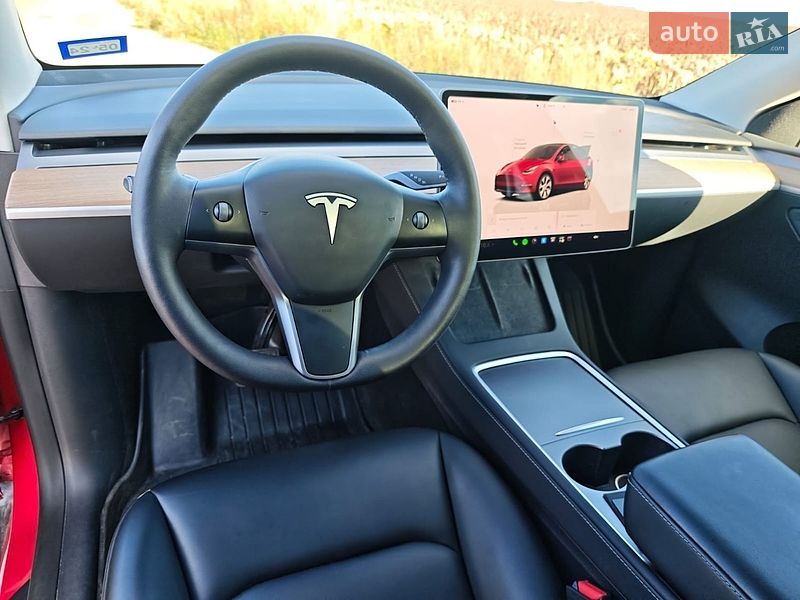 Внедорожник / Кроссовер Tesla Model Y 2023 в Городке фото 12 Внедорожник / Кроссовер Tesla Model Y 2023 в Городке