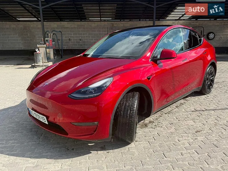 Tesla Model Y