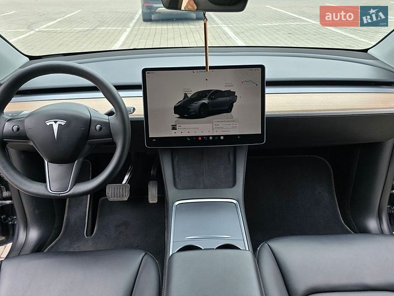 Позашляховик / Кросовер Tesla Model Y 2023 в Тернополі