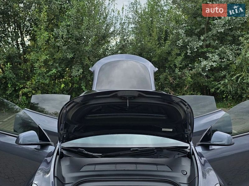 Позашляховик / Кросовер Tesla Model Y 2023 в Тернополі
