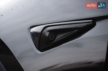 Позашляховик / Кросовер Tesla Model Y 2022 в Києві