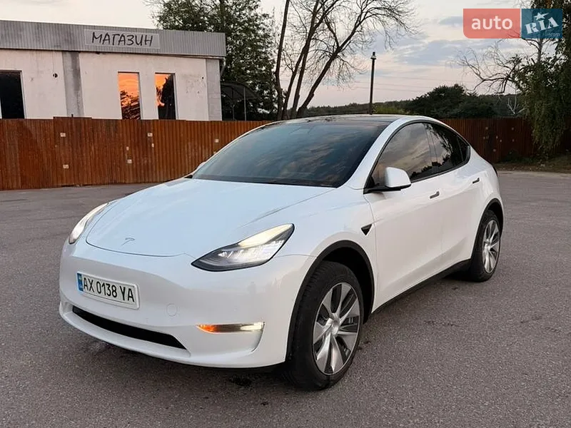 Tesla Model Y
