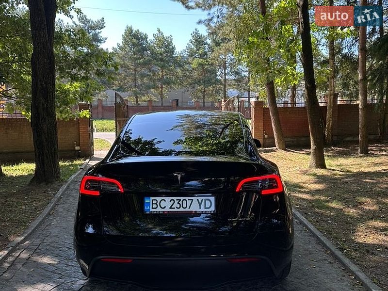 Внедорожник / Кроссовер Tesla Model Y 2024 в Жидачове