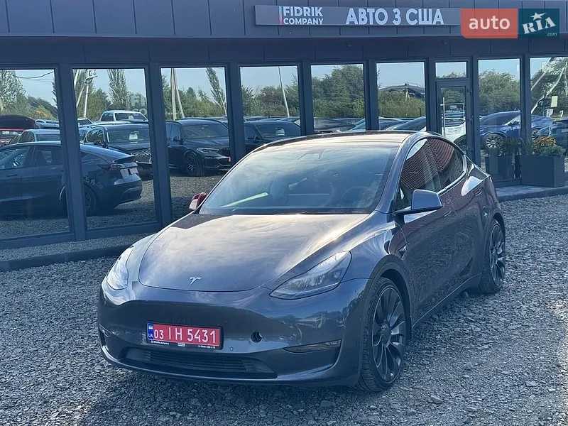 Tesla Model Y