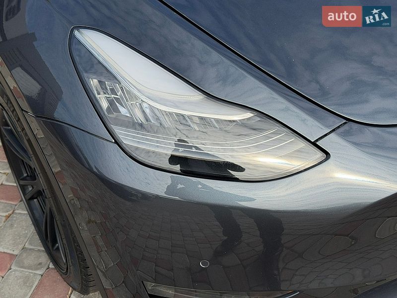 Позашляховик / Кросовер Tesla Model Y 2020 в Вінниці