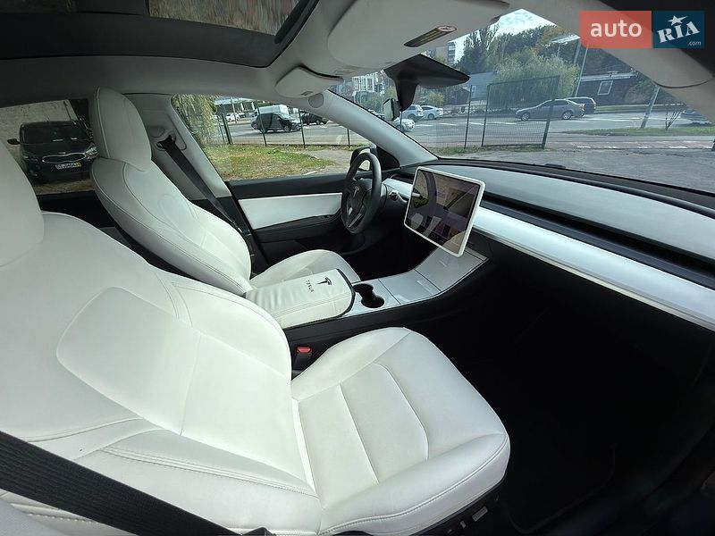 Позашляховик / Кросовер Tesla Model Y 2020 в Вінниці