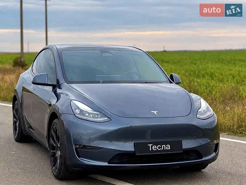 Tesla Model Y 2022