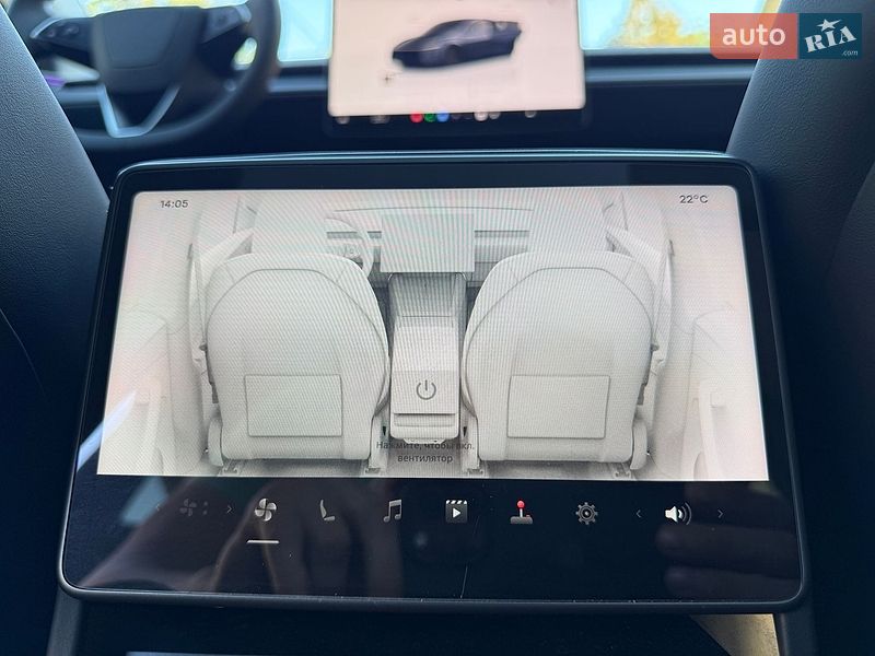 Позашляховик / Кросовер Tesla Model Y 2025 в Львові
