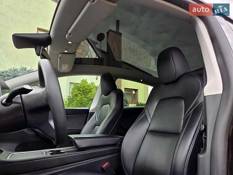 Позашляховик / Кросовер Tesla Model Y 2023 в Вінниці