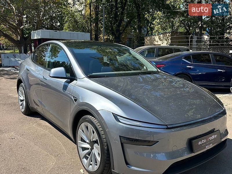 Внедорожник / Кроссовер Tesla Model Y 2025 в Николаеве фото 6 Внедорожник / Кроссовер Tesla Model Y 2025 в Николаеве