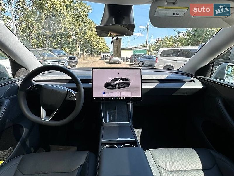 Внедорожник / Кроссовер Tesla Model Y 2025 в Николаеве фото 11 Внедорожник / Кроссовер Tesla Model Y 2025 в Николаеве