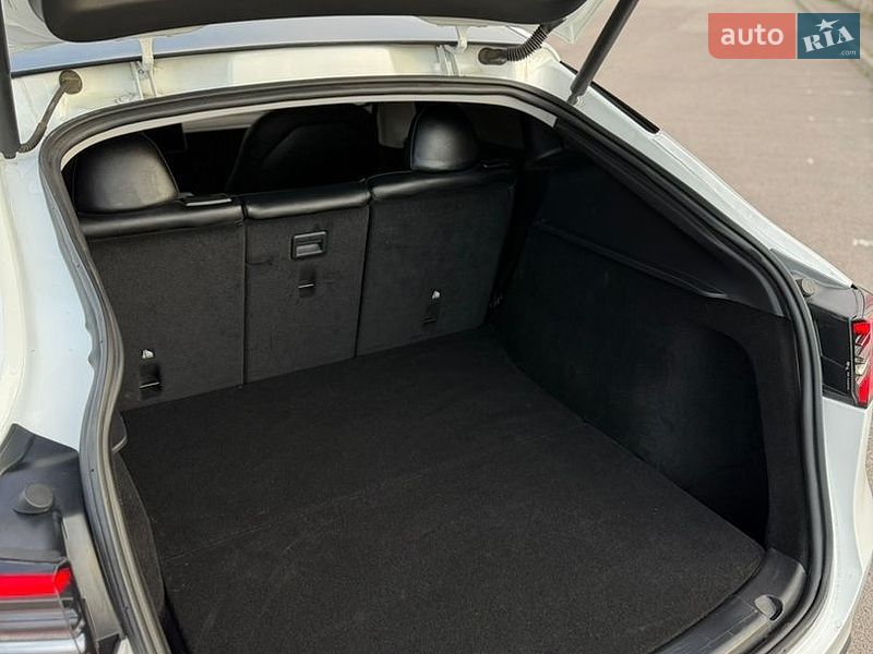 Внедорожник / Кроссовер Tesla Model Y 2022 в Харькове фото 26 Внедорожник / Кроссовер Tesla Model Y 2022 в Харькове