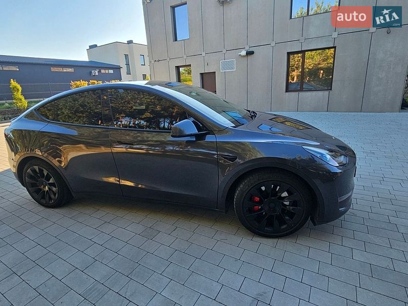 Tesla Model Y 2022 Tesla Model Y 2022