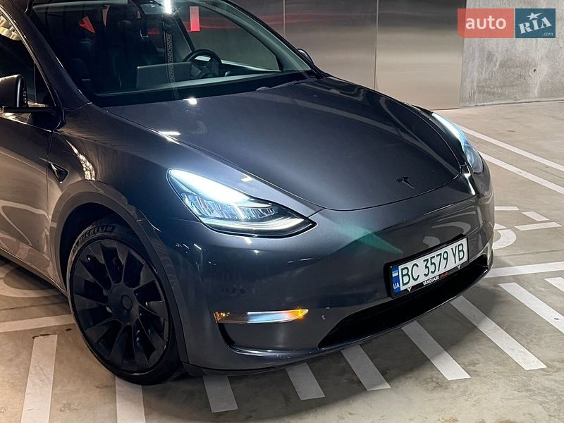 Внедорожник / Кроссовер Tesla Model Y 2020 в Львове