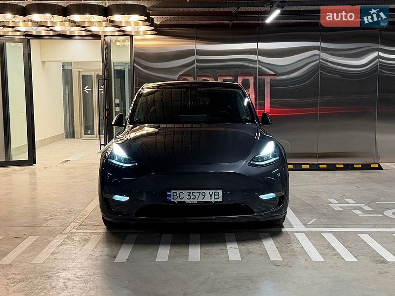 Внедорожник / Кроссовер Tesla Model Y 2020 в Львове
