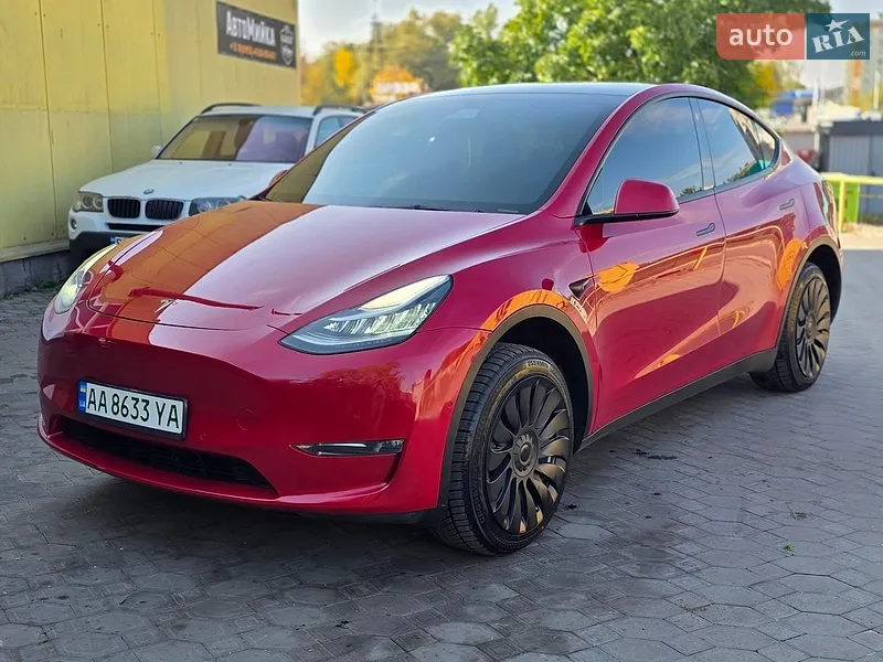 Tesla Model Y