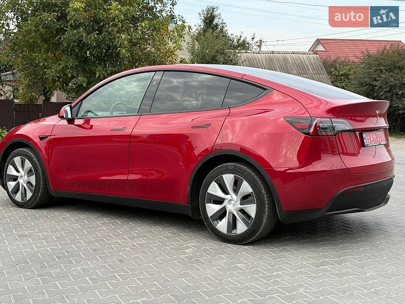 Внедорожник / Кроссовер Tesla Model Y 2023 в Виннице