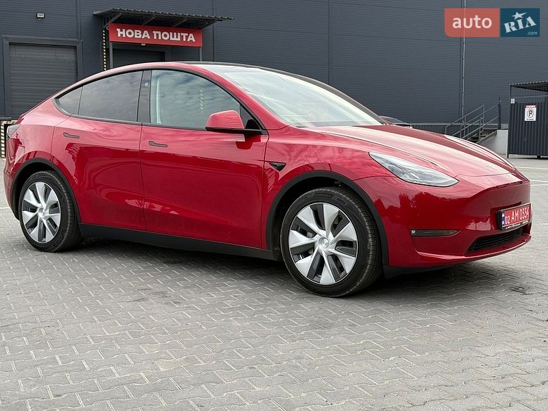 Внедорожник / Кроссовер Tesla Model Y 2023 в Виннице