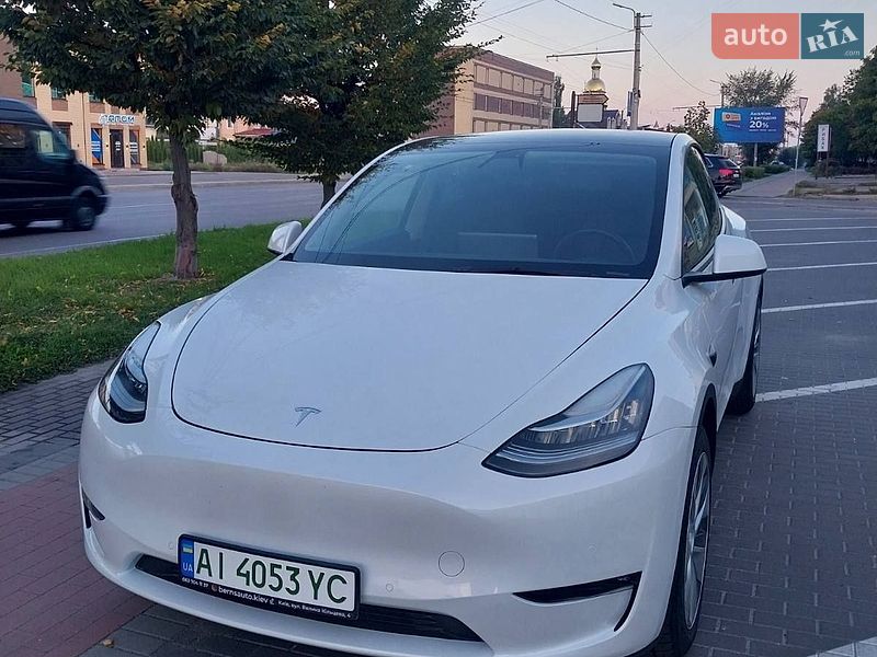 Позашляховик / Кросовер Tesla Model Y 2021 в Києві фото 11 Позашляховик / Кросовер Tesla Model Y 2021 в Києві