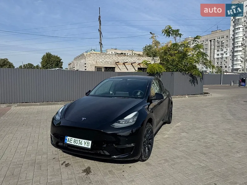 Tesla Model Y 2021