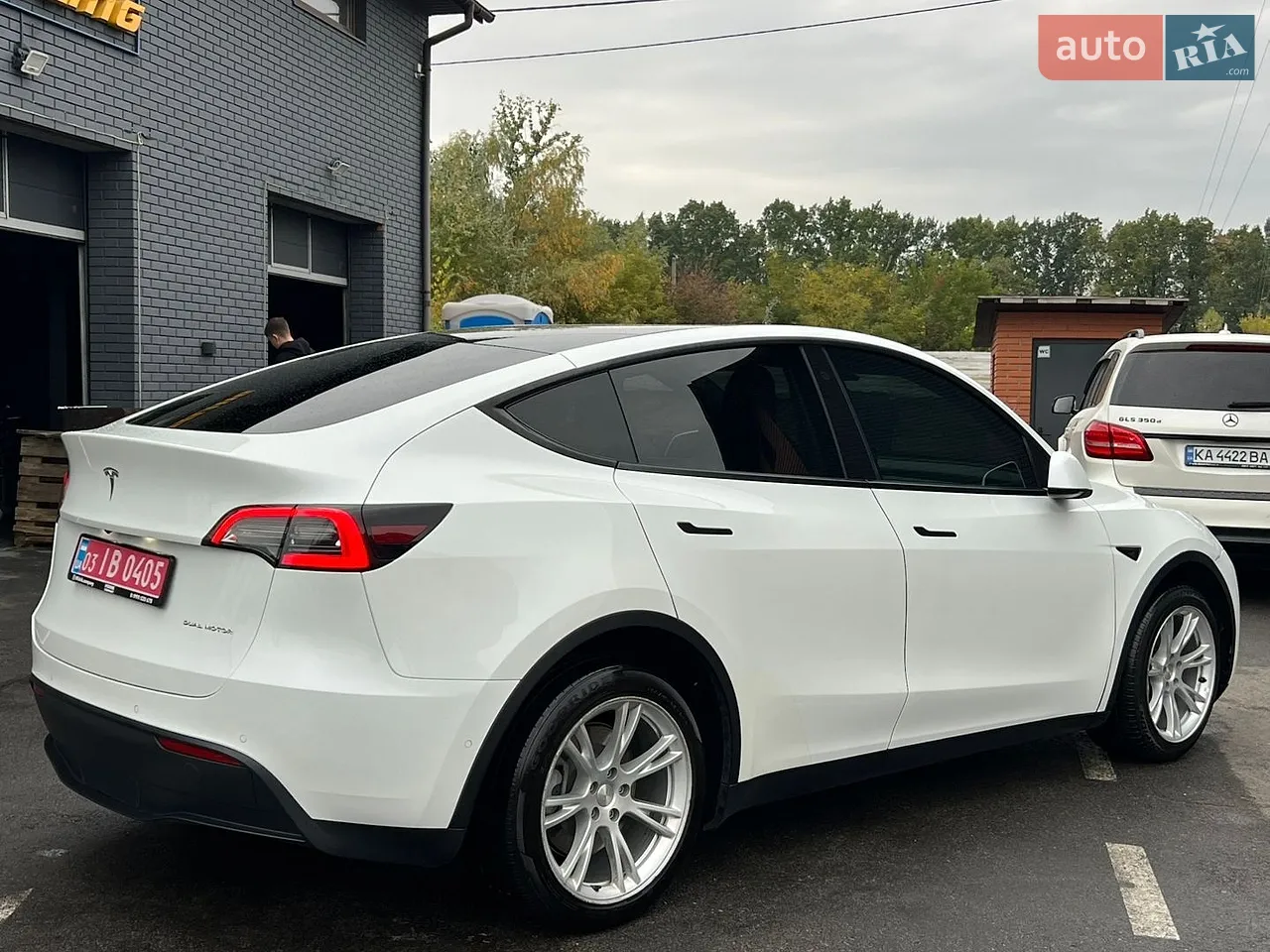 Tesla Model Y 2021