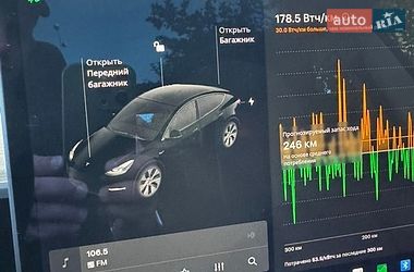 Позашляховик / Кросовер Tesla Model Y 2021 в Києві