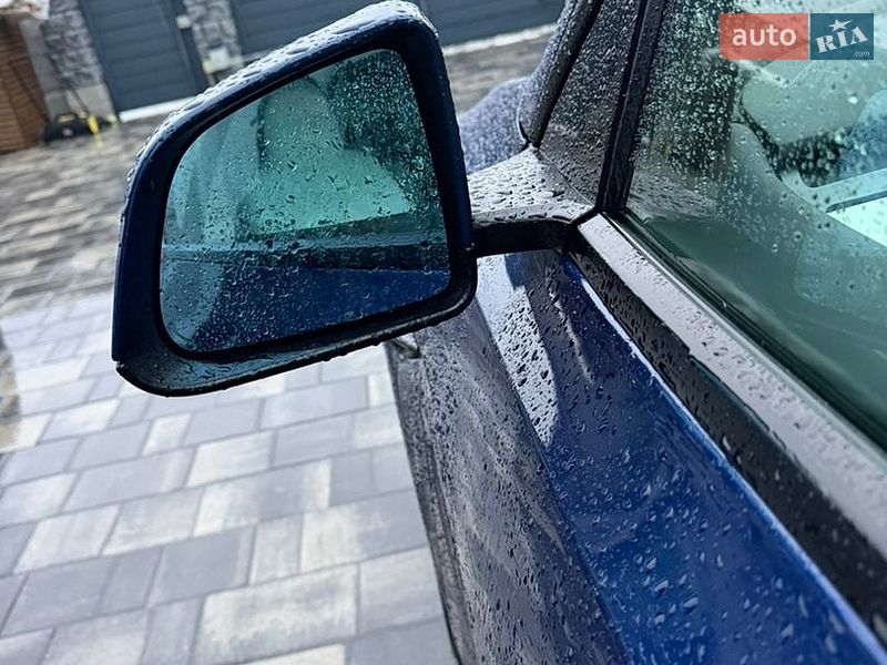 Внедорожник / Кроссовер Tesla Model Y 2023 в Ровно