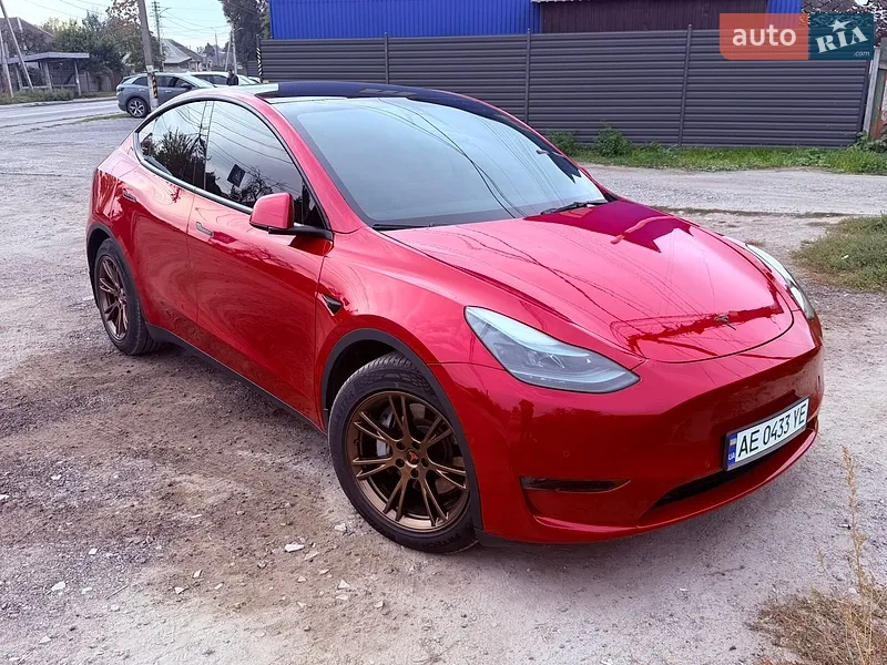 Tesla Model Y