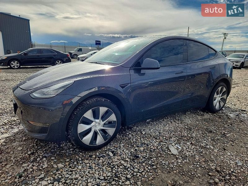 Tesla Model Y 2022 Tesla Model Y 2022