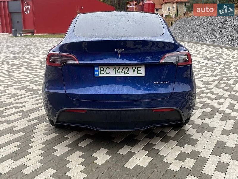 Позашляховик / Кросовер Tesla Model Y 2023 в Львові