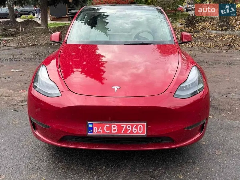 Tesla Model Y