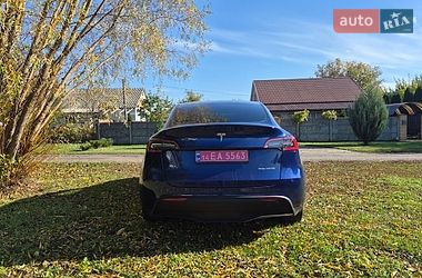 Позашляховик / Кросовер Tesla Model Y 2022 в Баришівка