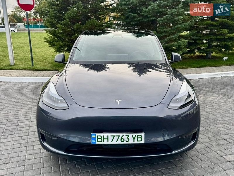 Внедорожник / Кроссовер Tesla Model Y 2023 в Одессе