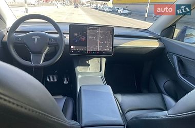 Внедорожник / Кроссовер Tesla Model Y 2021 в Киеве