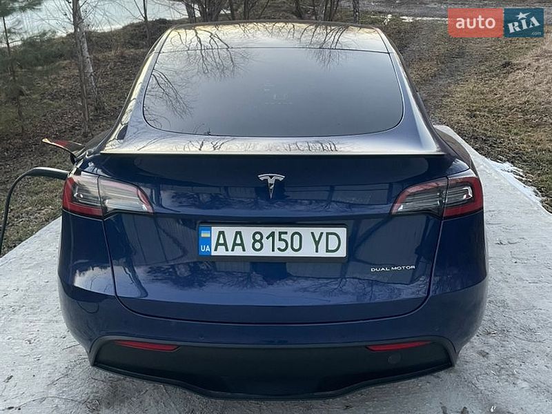 Внедорожник / Кроссовер Tesla Model Y 2021 в Киеве