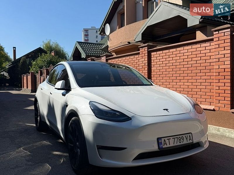 Позашляховик / Кросовер Tesla Model Y 2021 в Івано-Франківську фото 4 Позашляховик / Кросовер Tesla Model Y 2021 в Івано-Франківську