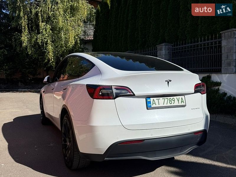 Внедорожник / Кроссовер Tesla Model Y 2021 в Ивано-Франковске фото 8 Внедорожник / Кроссовер Tesla Model Y 2021 в Ивано-Франковске