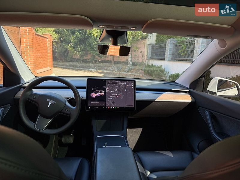Внедорожник / Кроссовер Tesla Model Y 2021 в Ивано-Франковске фото 13 Внедорожник / Кроссовер Tesla Model Y 2021 в Ивано-Франковске