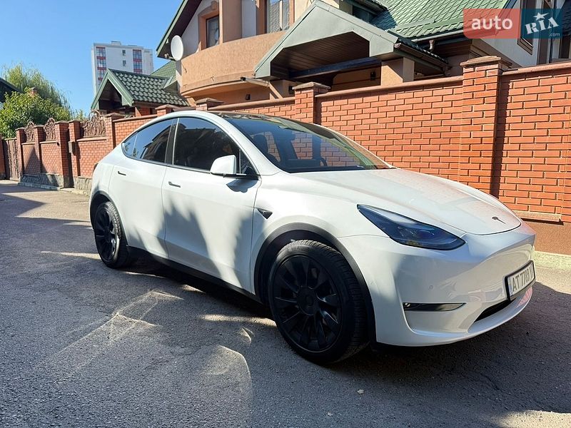 Внедорожник / Кроссовер Tesla Model Y 2021 в Ивано-Франковске фото 5 Внедорожник / Кроссовер Tesla Model Y 2021 в Ивано-Франковске