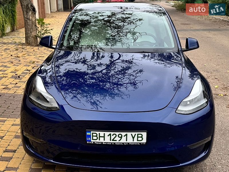 Tesla Model Y 2022