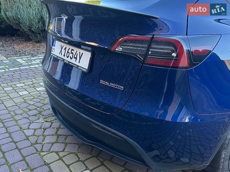 Позашляховик / Кросовер Tesla Model Y 2022 в Харкові
