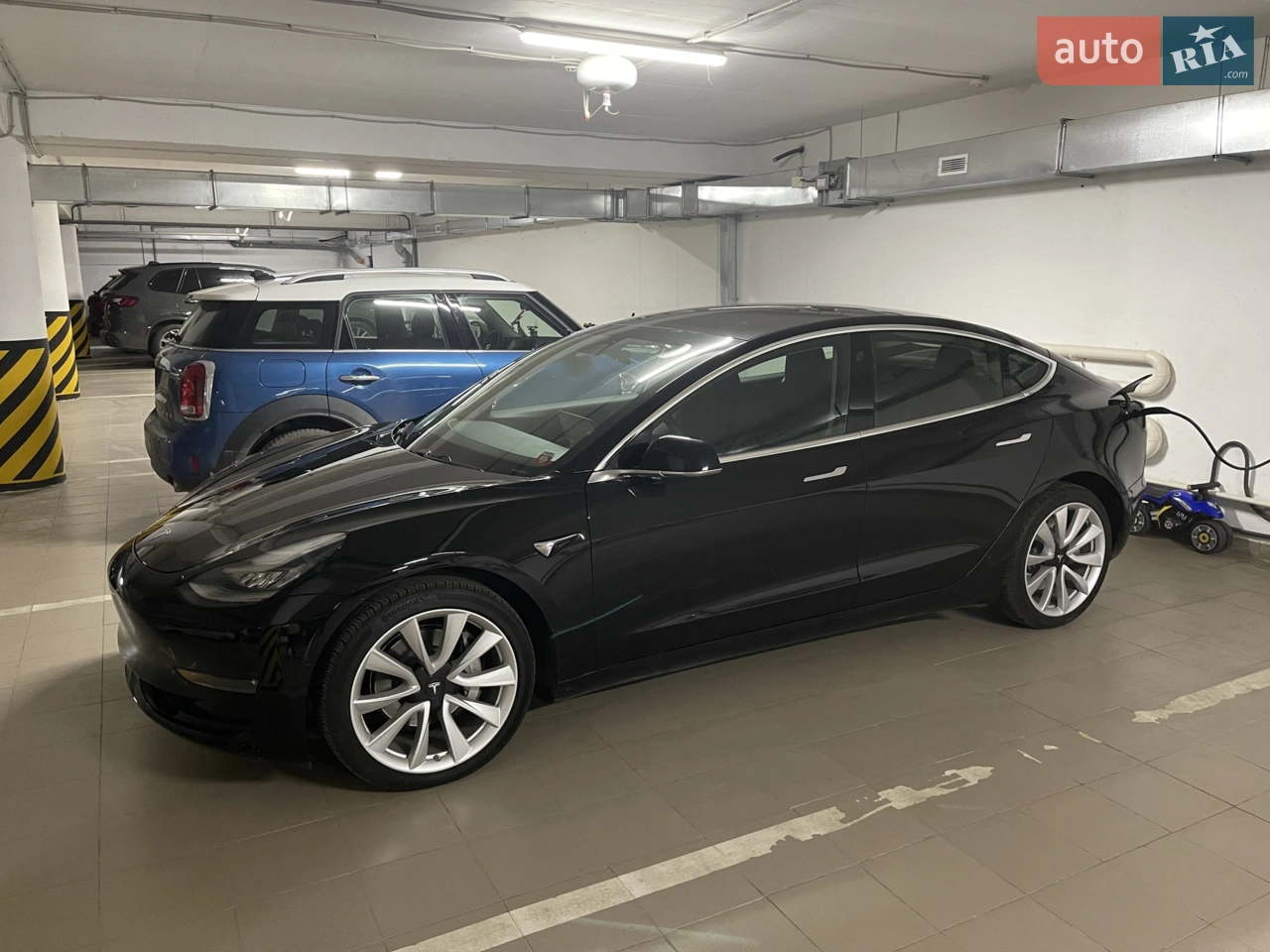 2019 Tesla Model 3 - мініатюра 14